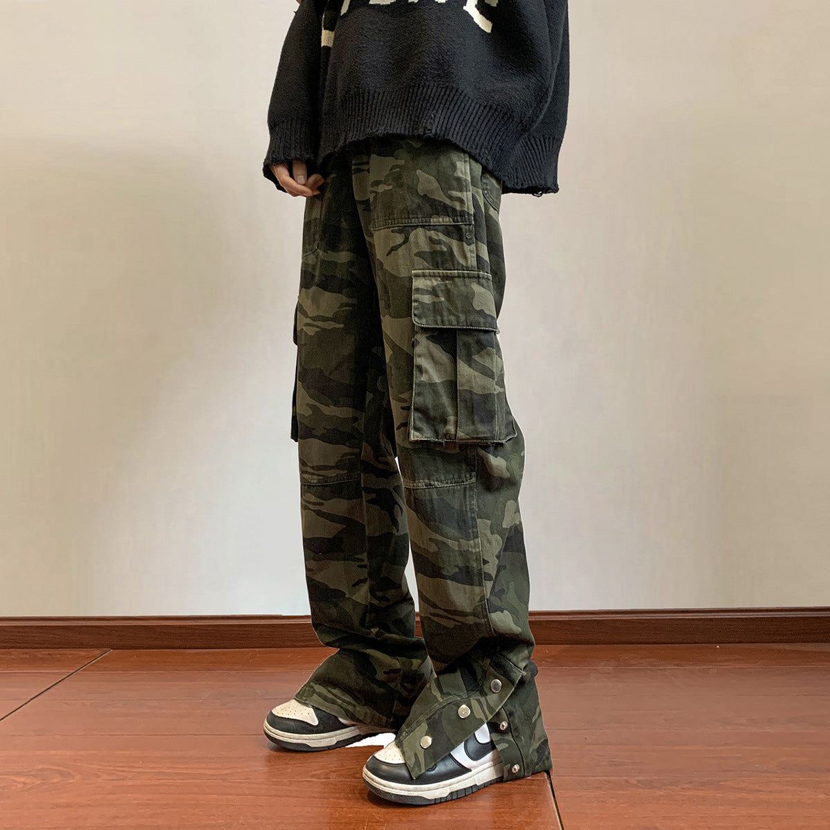 CAMOUFLAGE FLARE PANT